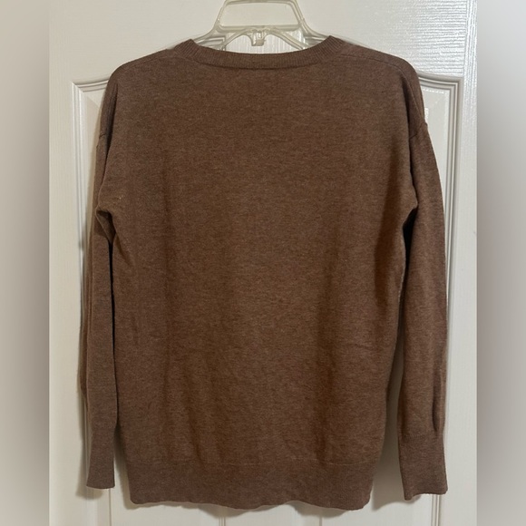 Women's J.Crew Wool Blend Knit Design Tan Crewneck
Long Sleeve Sweater Size XS. - Picture 6 of 7